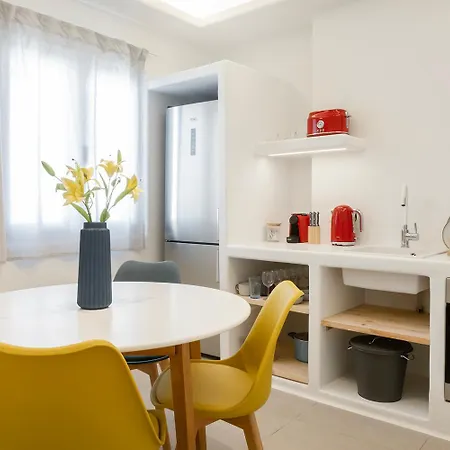 Biancasette * Mykonos Town